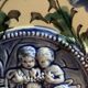 Assiette en barbotine