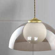 Lampe à suspension italienne en laiton, opaline et plexiglas de l'ère spatiale