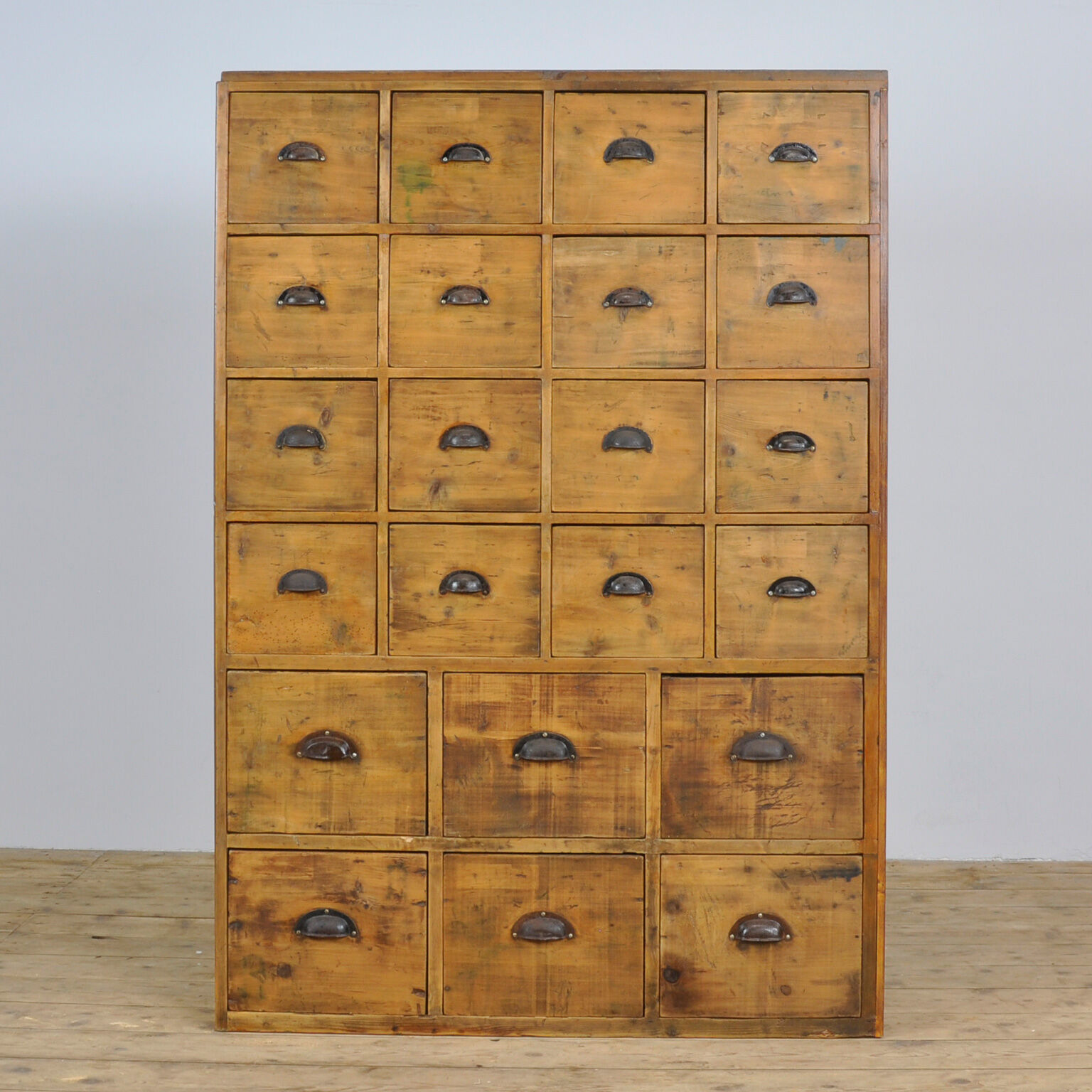 Chest of drawers 1930's
