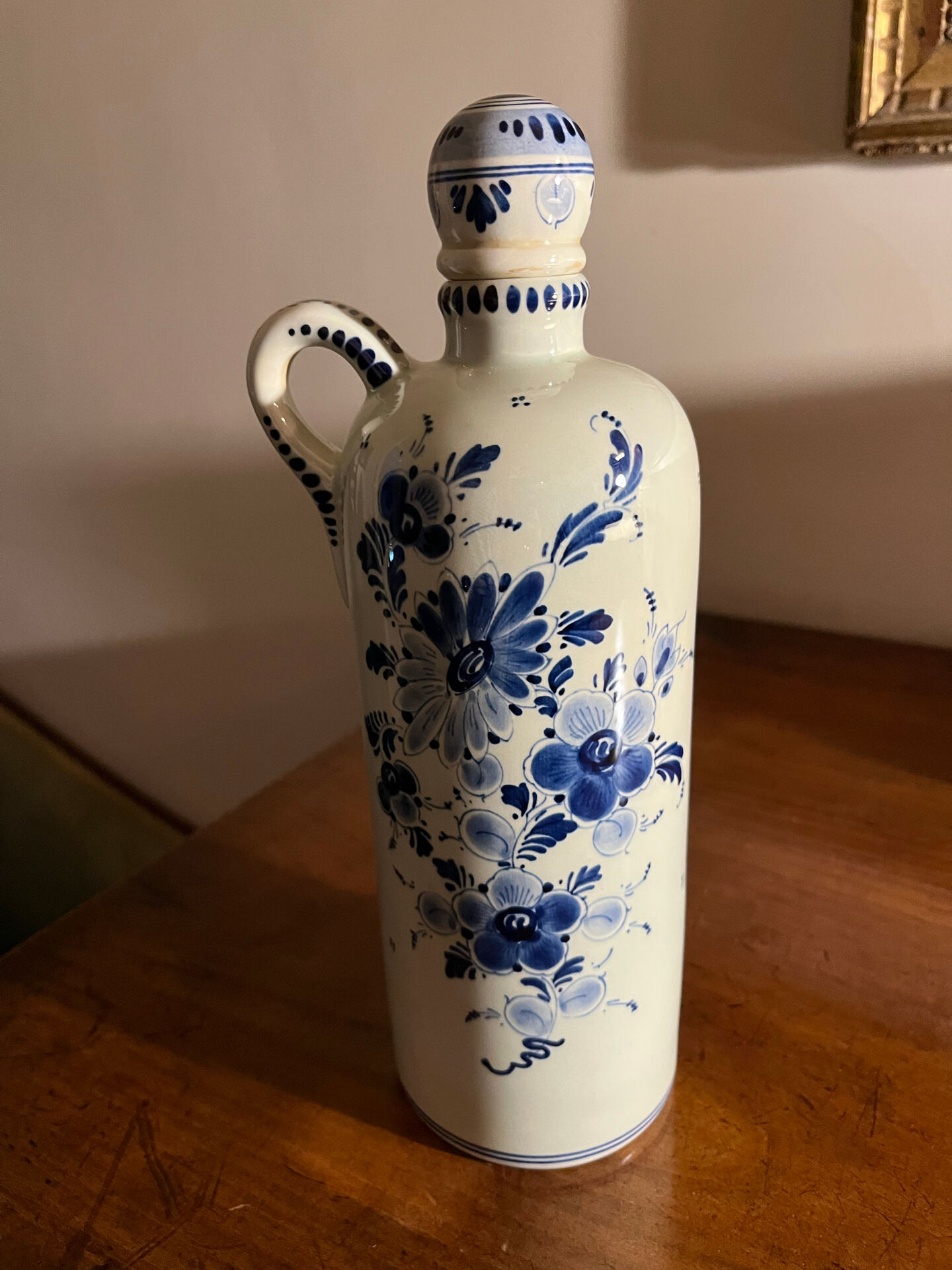 Delftware vase hand-painted – windmill decoration and f