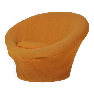Orange armchair "Mushroom" Pierre Paulin