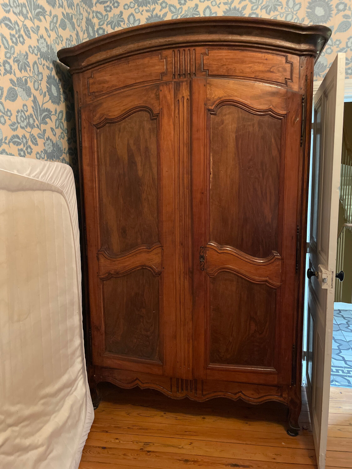 Cupboard