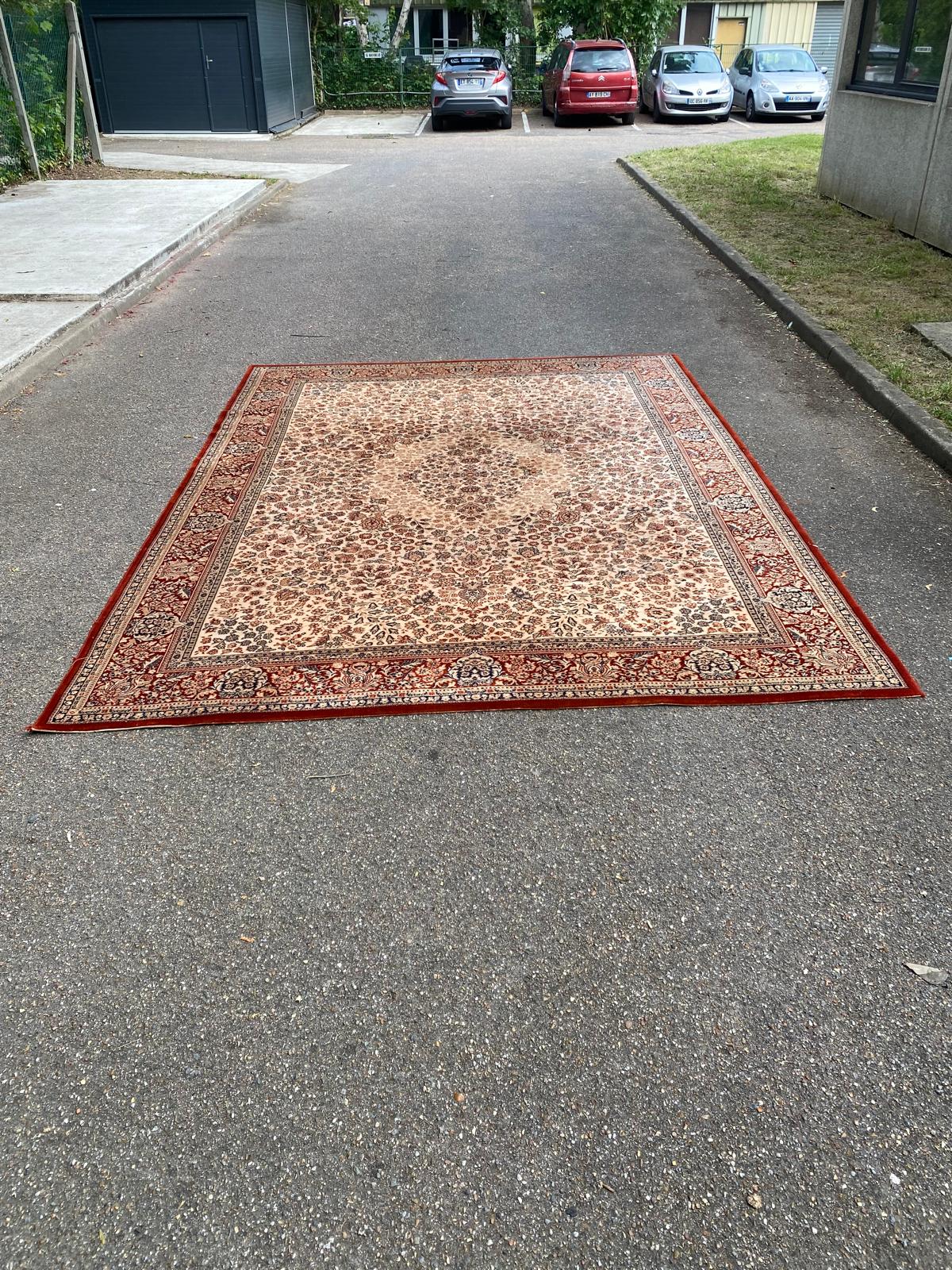 Large industrial Persian carpet in burgundy wool, carpet sample 250x350cm.