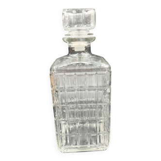 Rectangle pattern whisky carafe