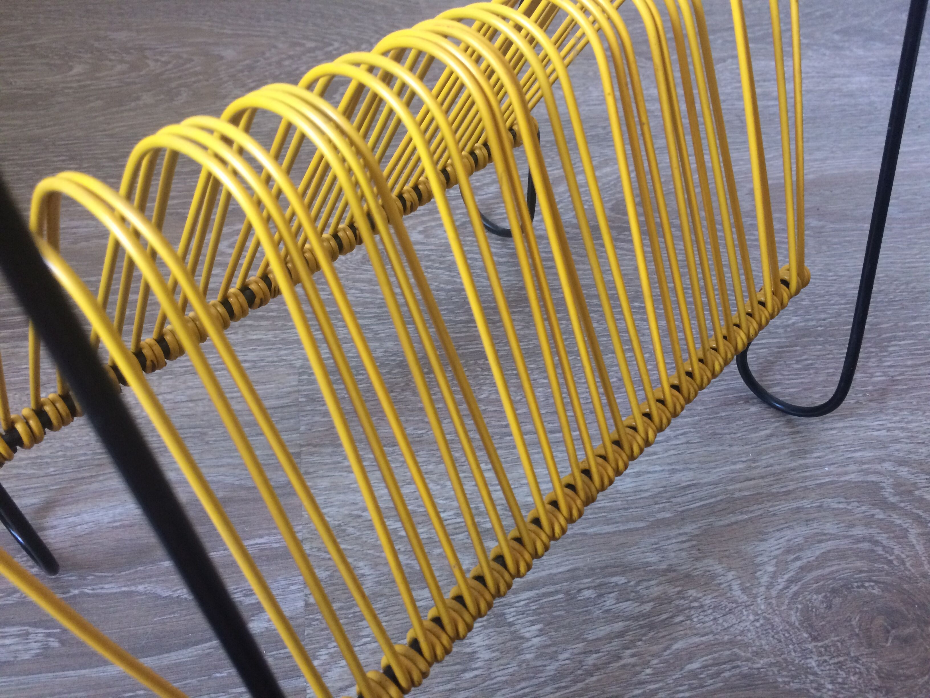 Door-vinyl wire yellow