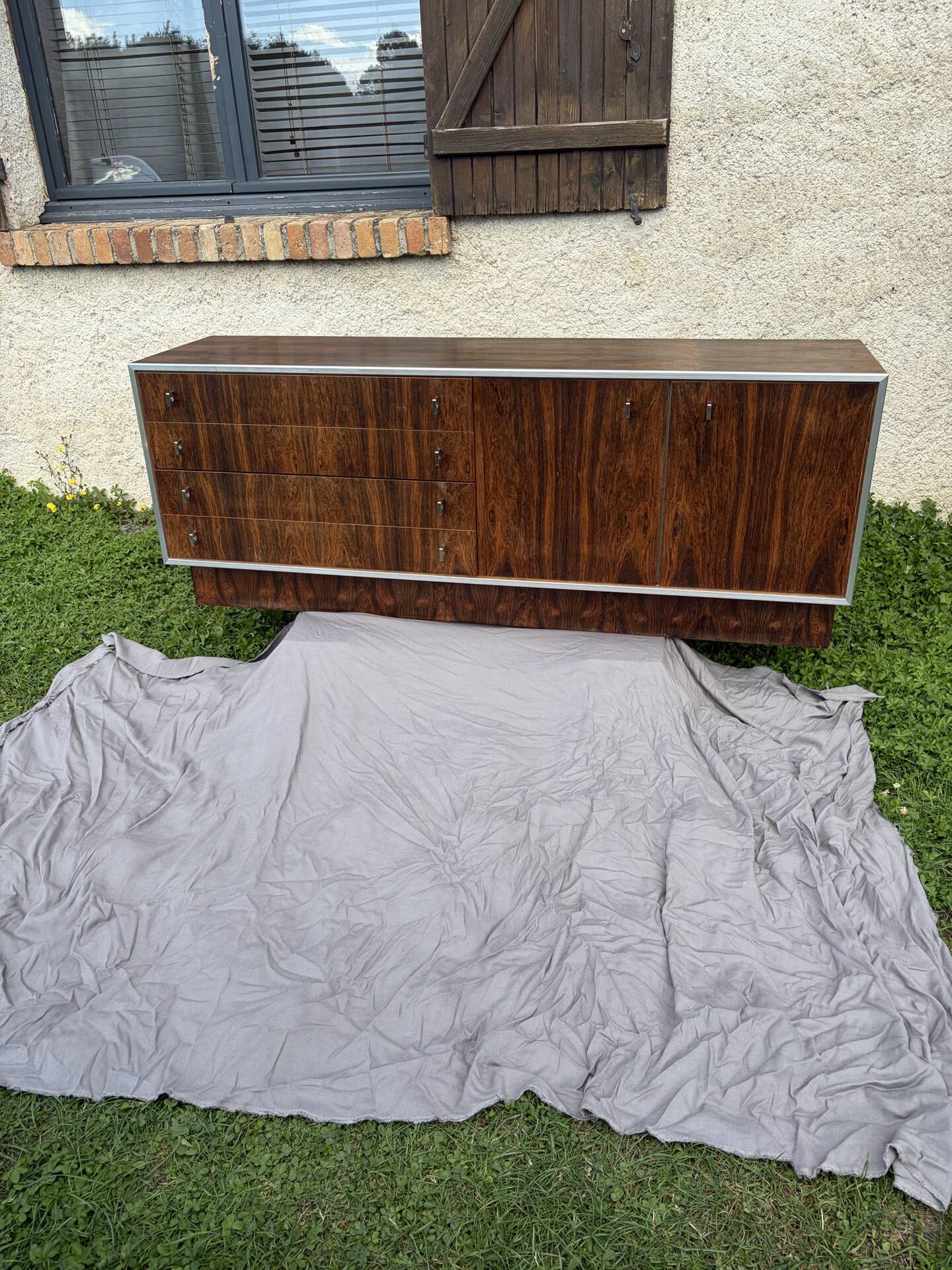 Enfilade palissandre vintage Ep 80