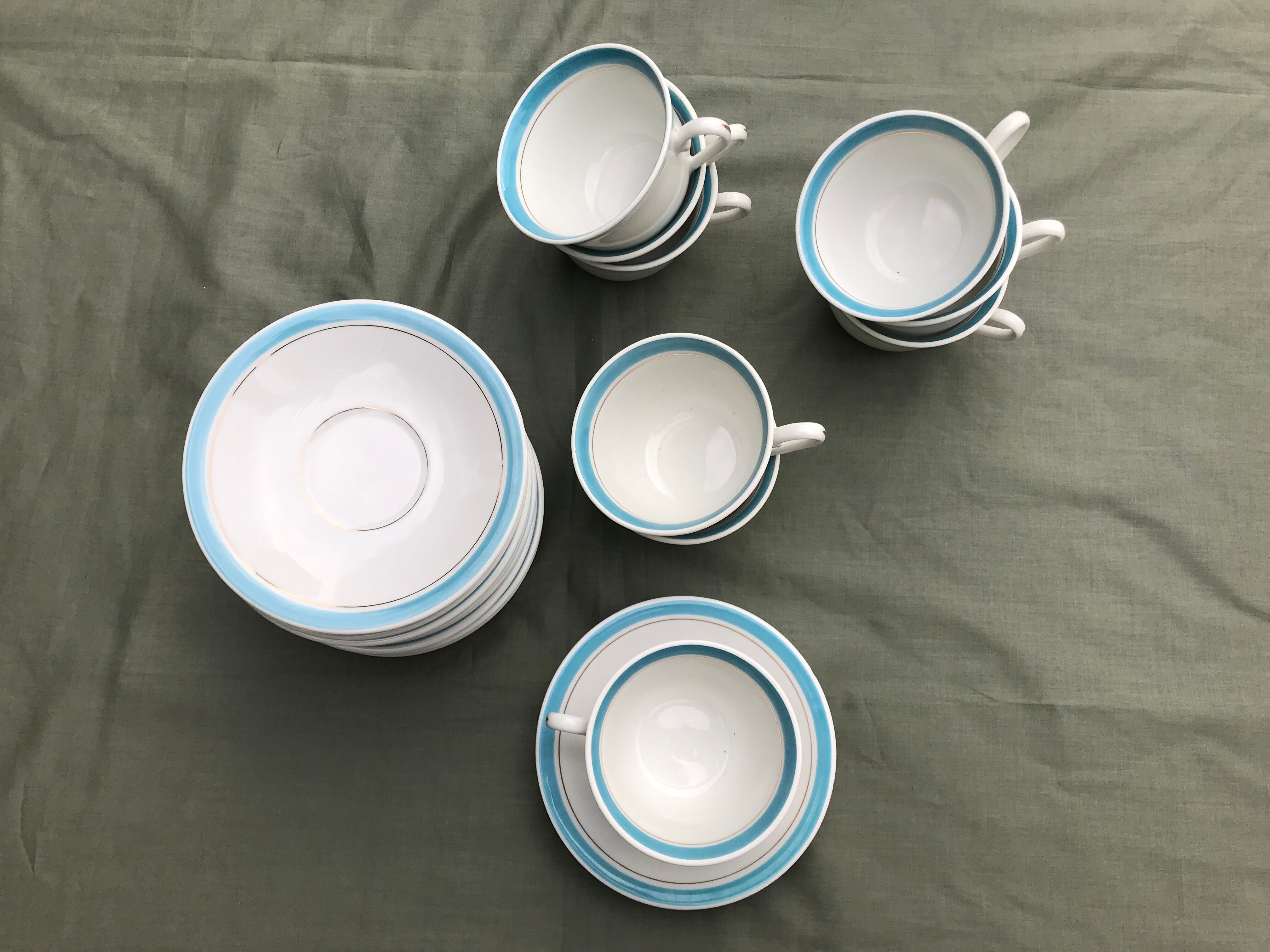 10 tea cups 60s