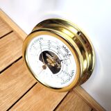 Barometer on-board thermometer Altitude