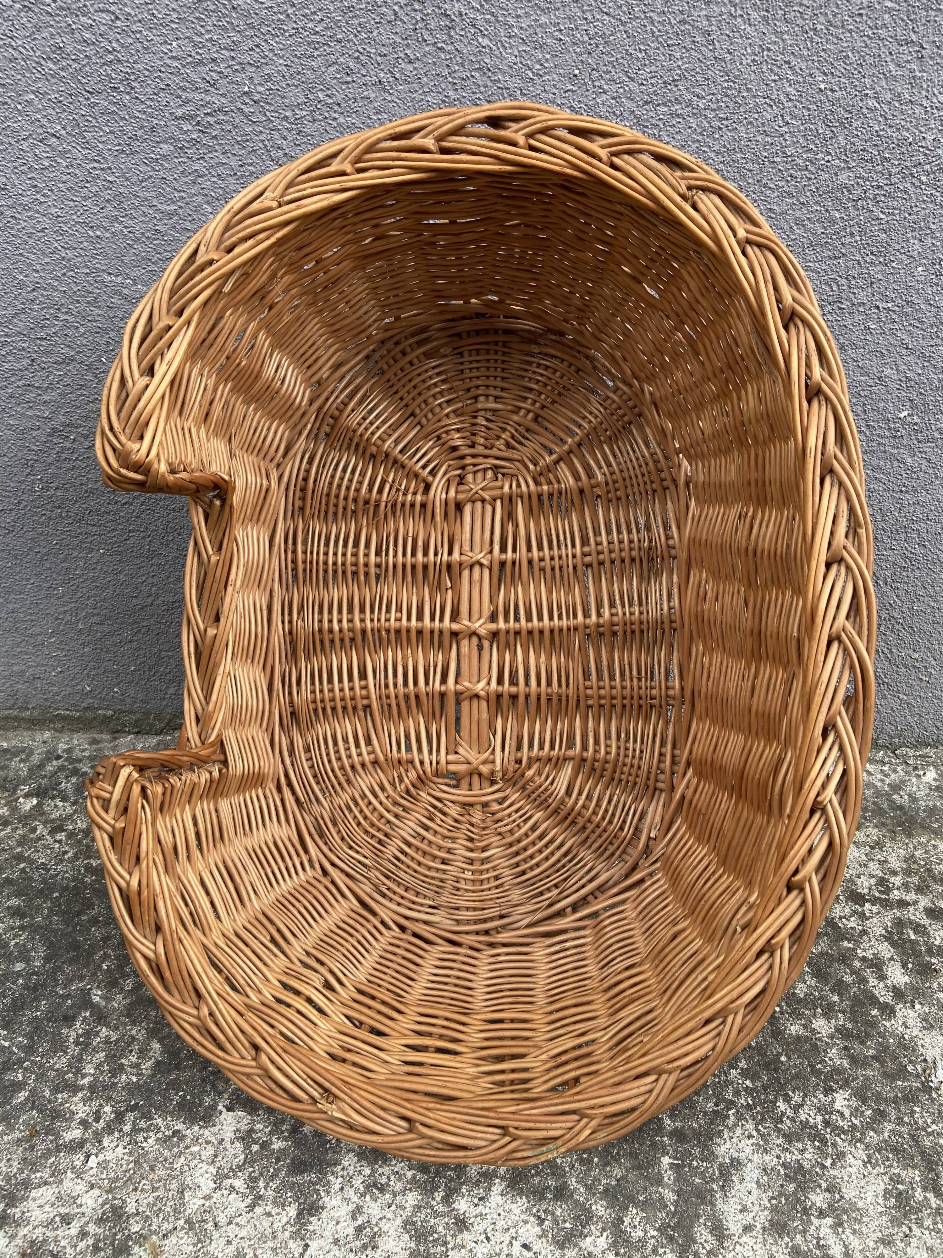 Wicker basket
