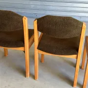 Set of 4 vintage chairs from the 70s/80s – Brown chocolate wood and fabric