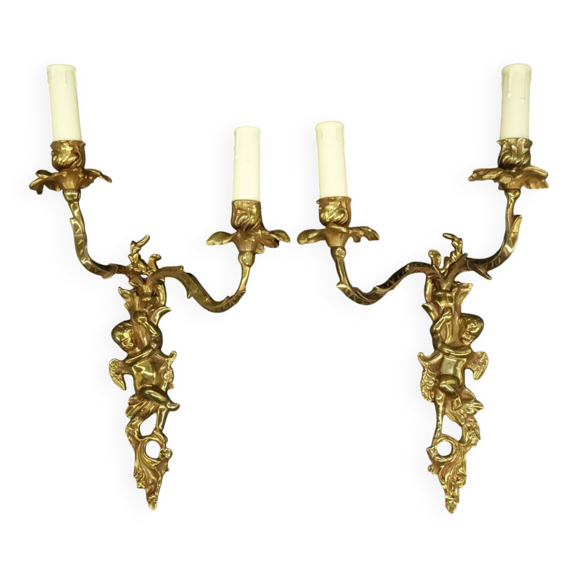 Paire de grandes appliques style Louis XV - bronze doré