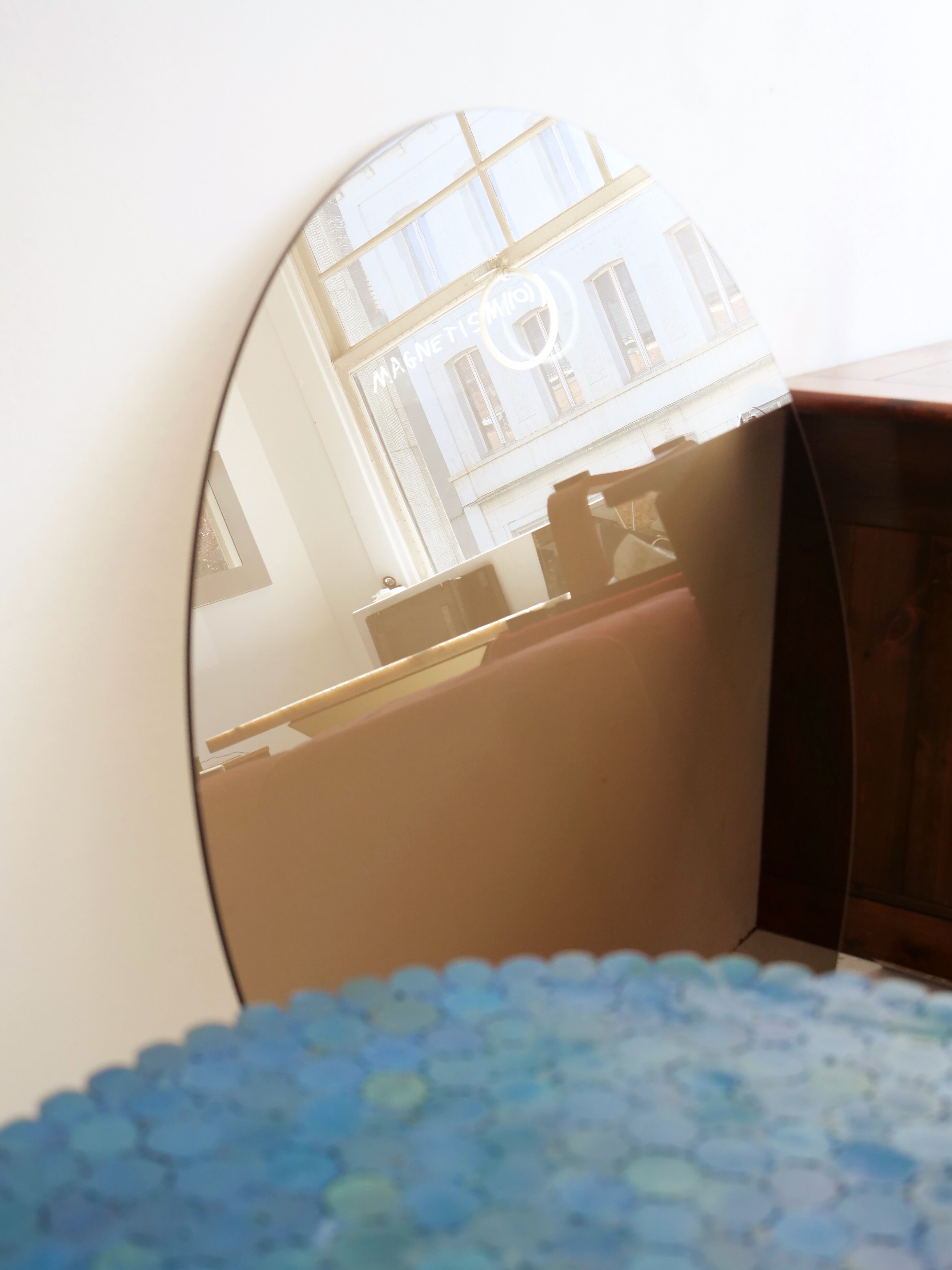 Table bamboo Mc Guire blue lazure