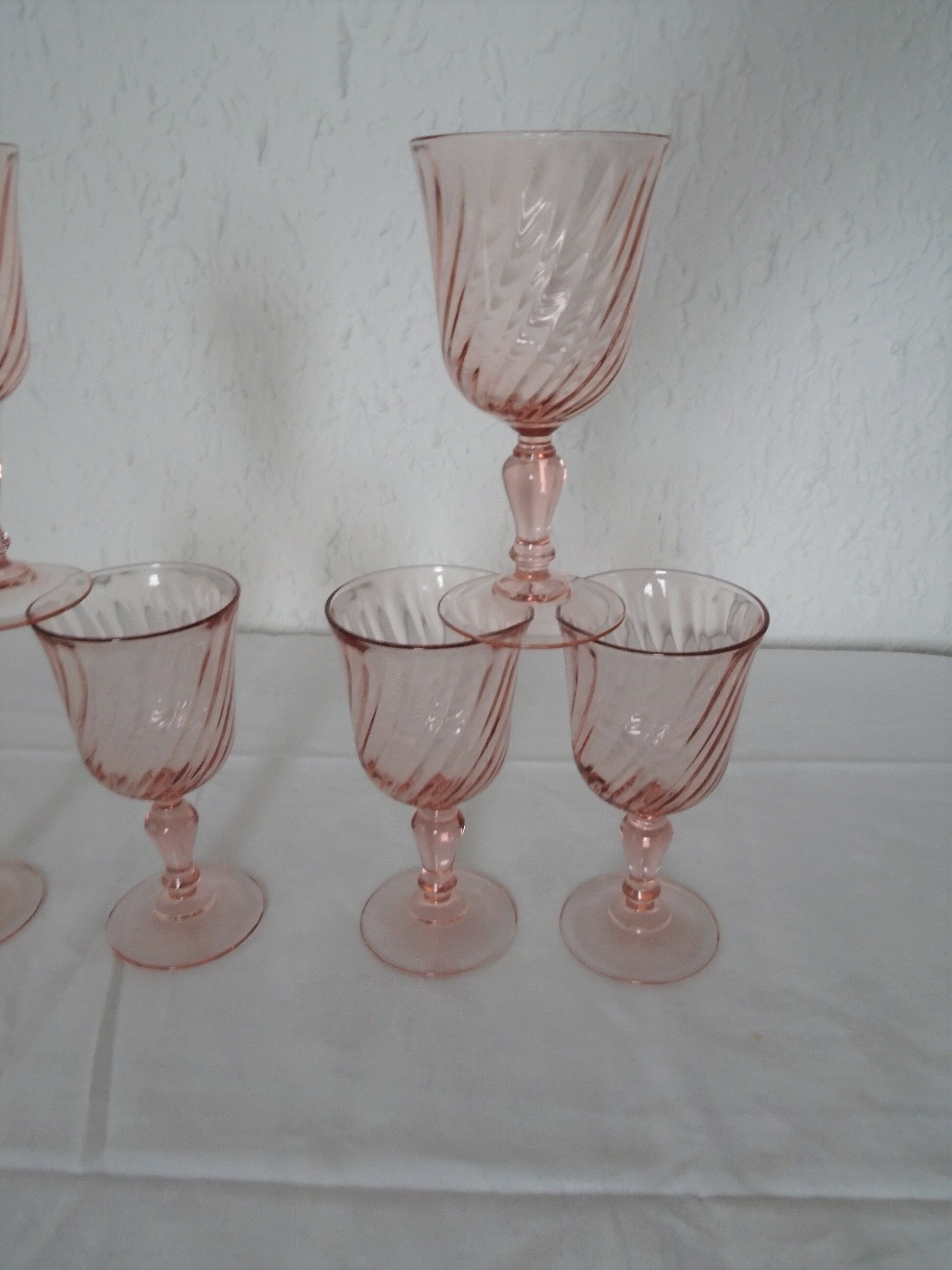 6 large pink glasses Luminarc rosaline twists