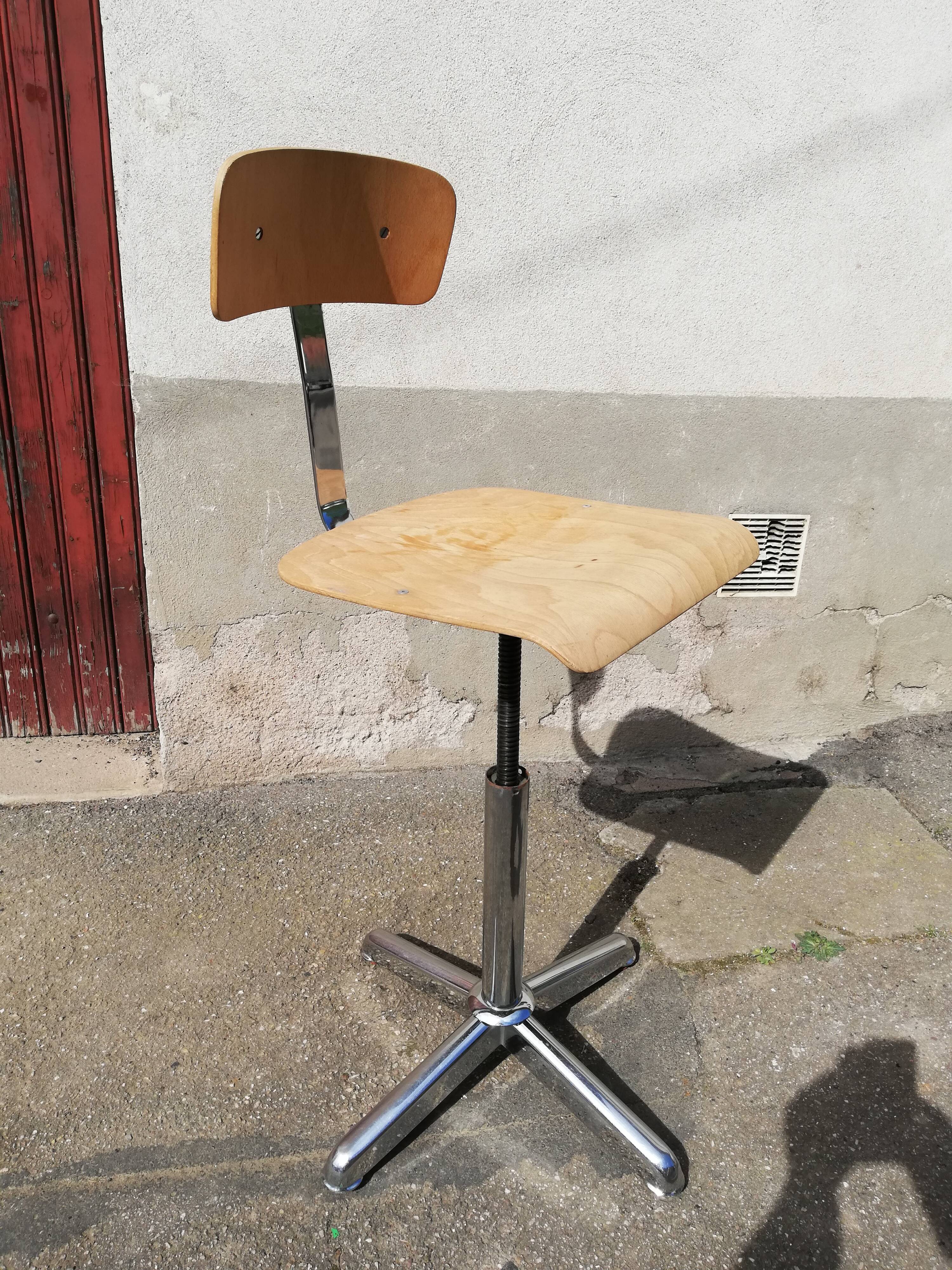 Chrome foot adjustable office chair