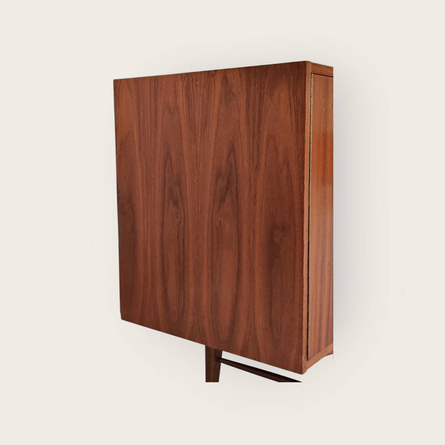 Buffet du milieu du siècle