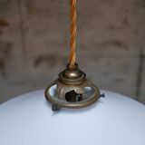 Opaline suspension