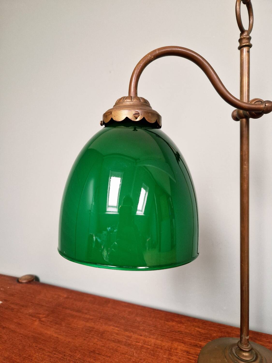 Art Deco brass and green opaline desk lamp, 1920-30