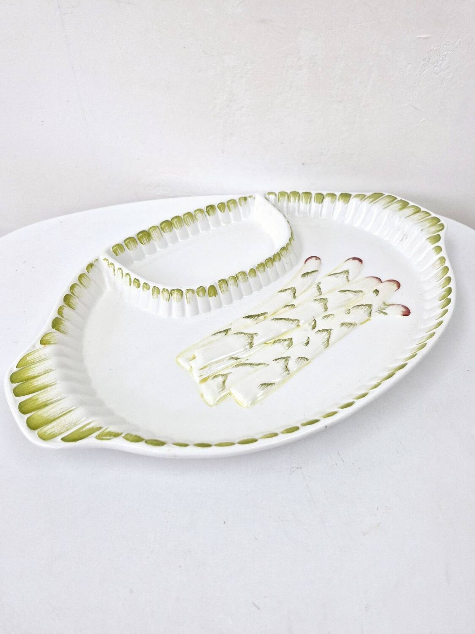 Large Asparagus Dish With Vintage Ceramic Barbotine Saucepan