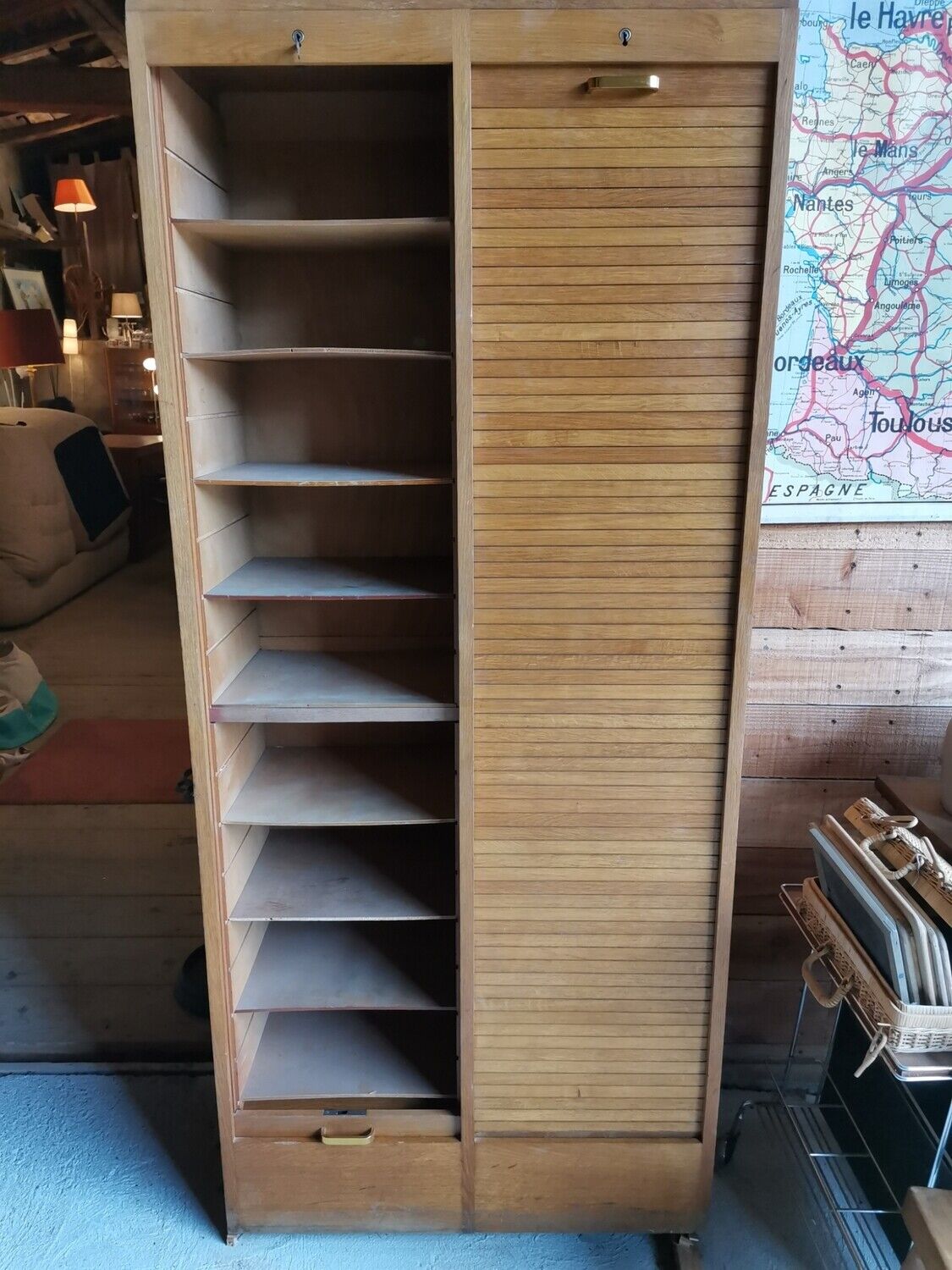 Double curtain furniture