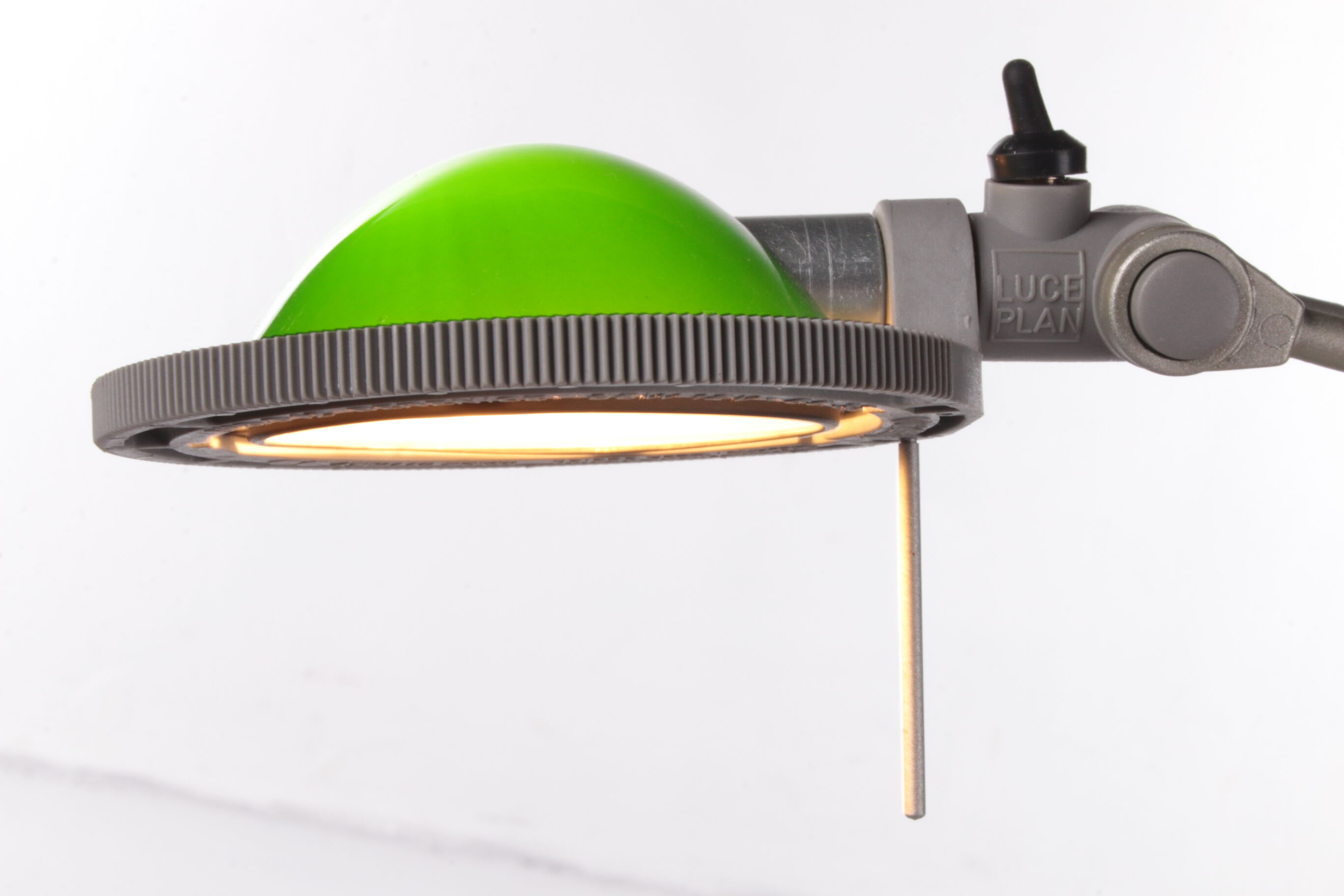 Desk table lamp Model Berenice made by Luce Plan.