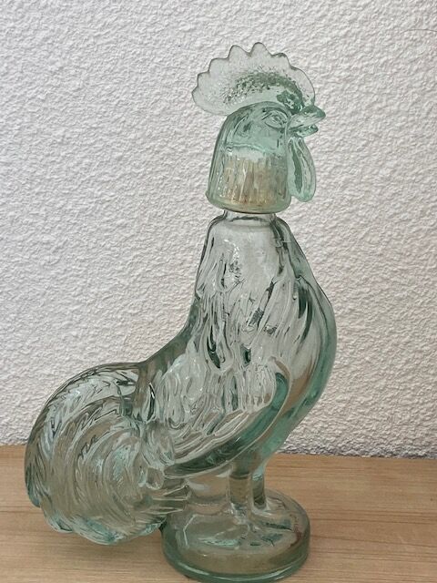 Bottle decanter rooster