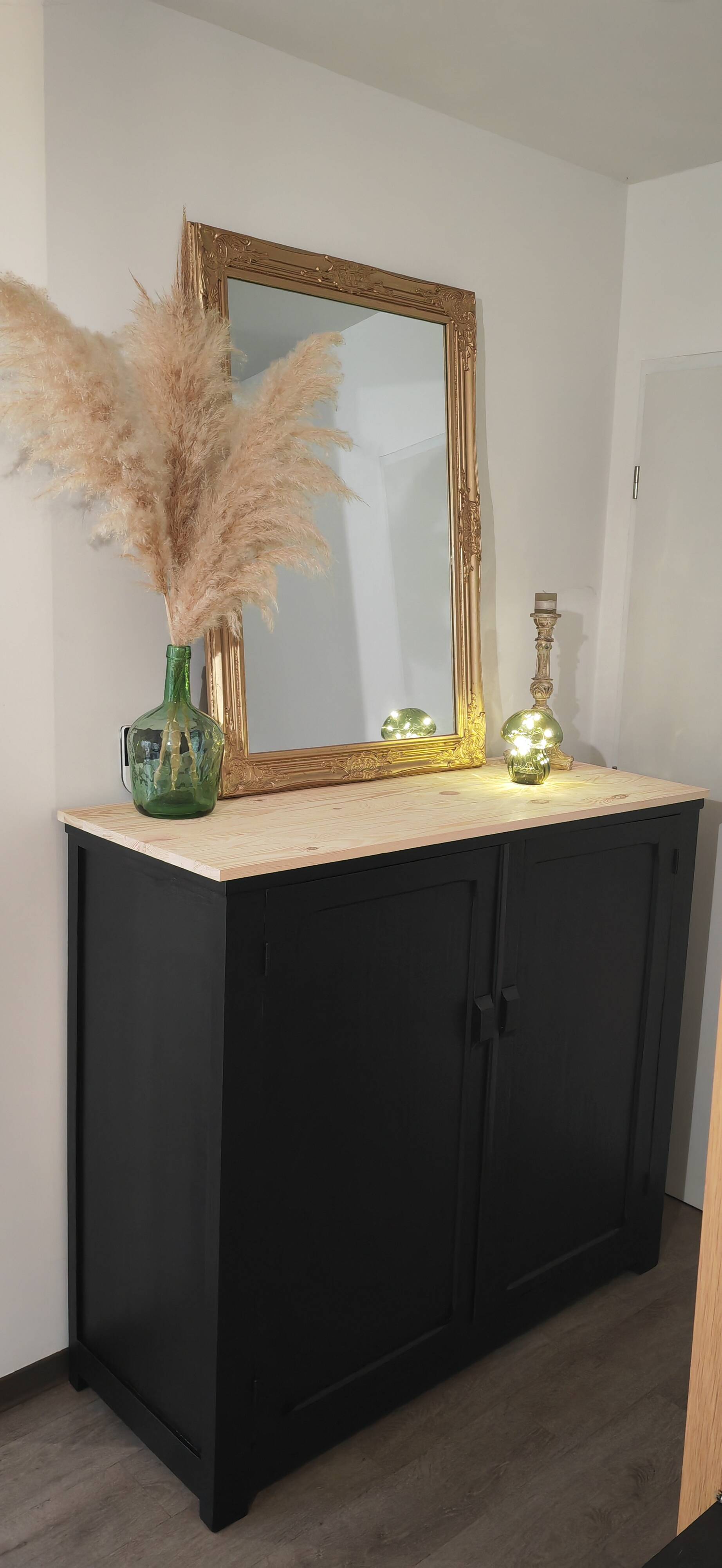 Parisian sideboard in black painted wood