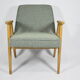 Fauteuil 366,  J. Chierowski, bois de chêne, vert