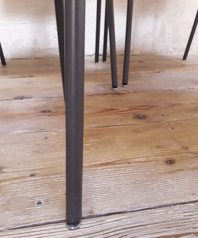 Set of 3 Steelcase Strafor chairs