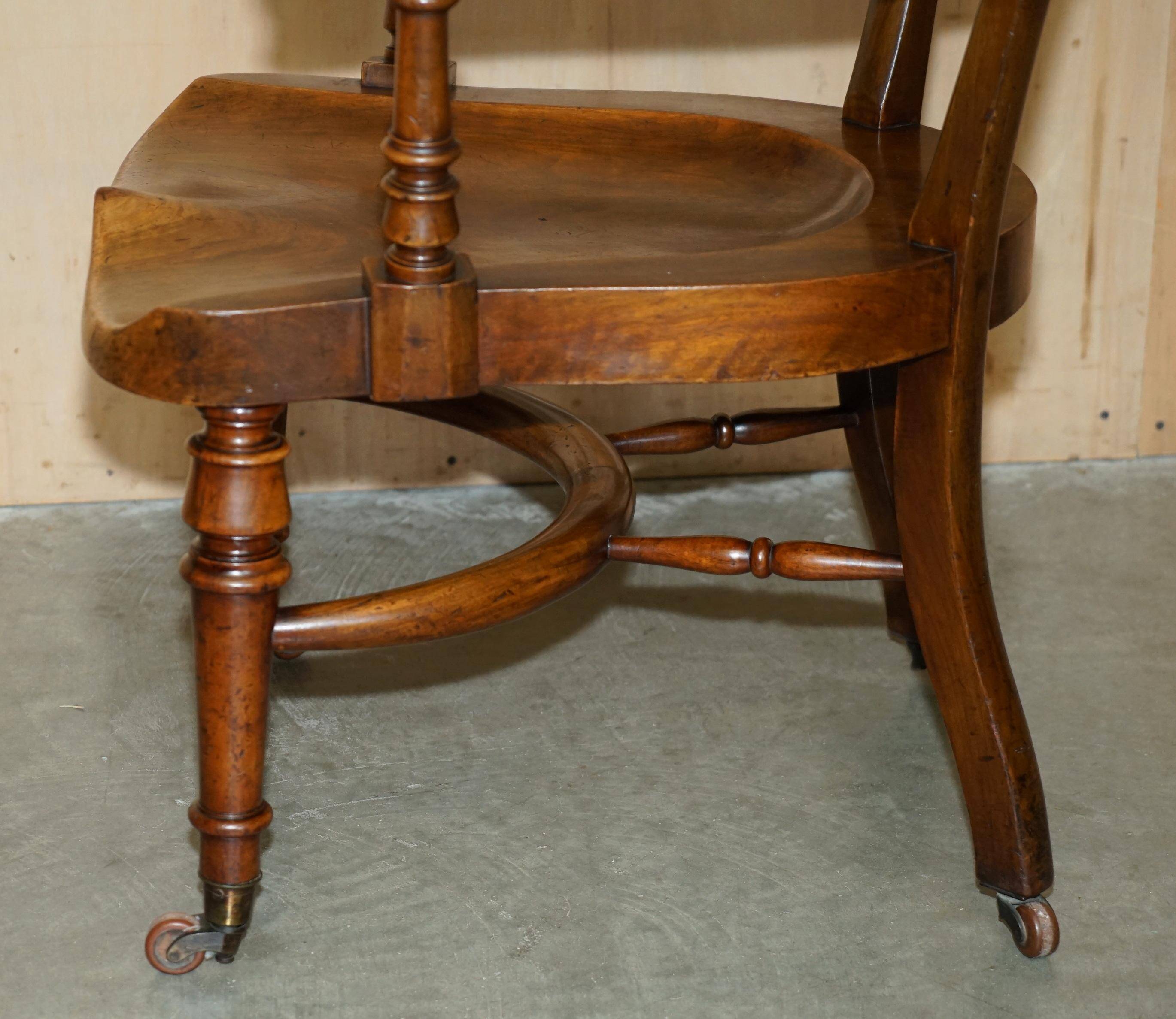 Victorian captain's chair in mahogany and leather