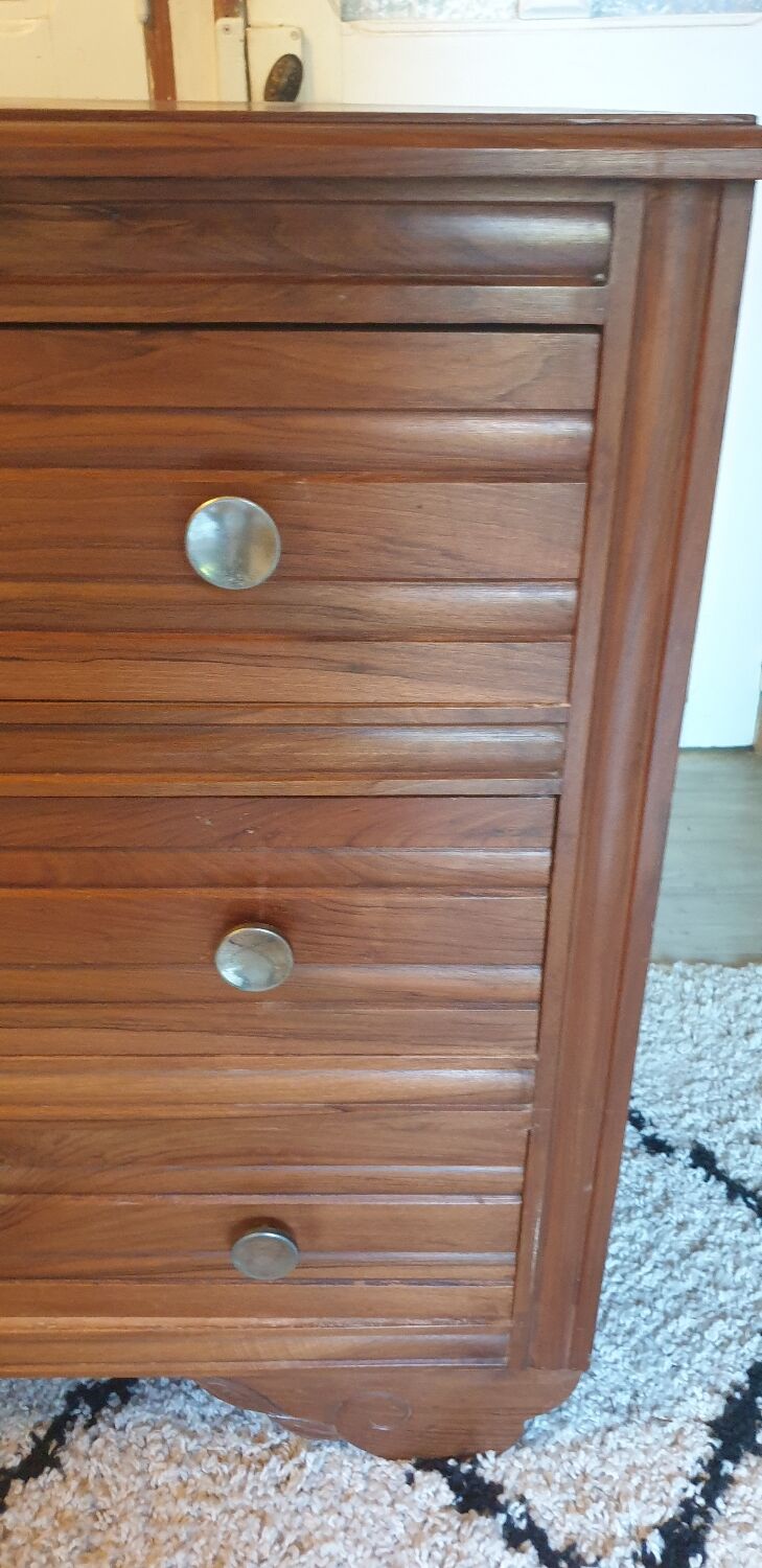 Commode en noyer massif