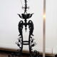 Lustre gothique en fer forgé laqué noir