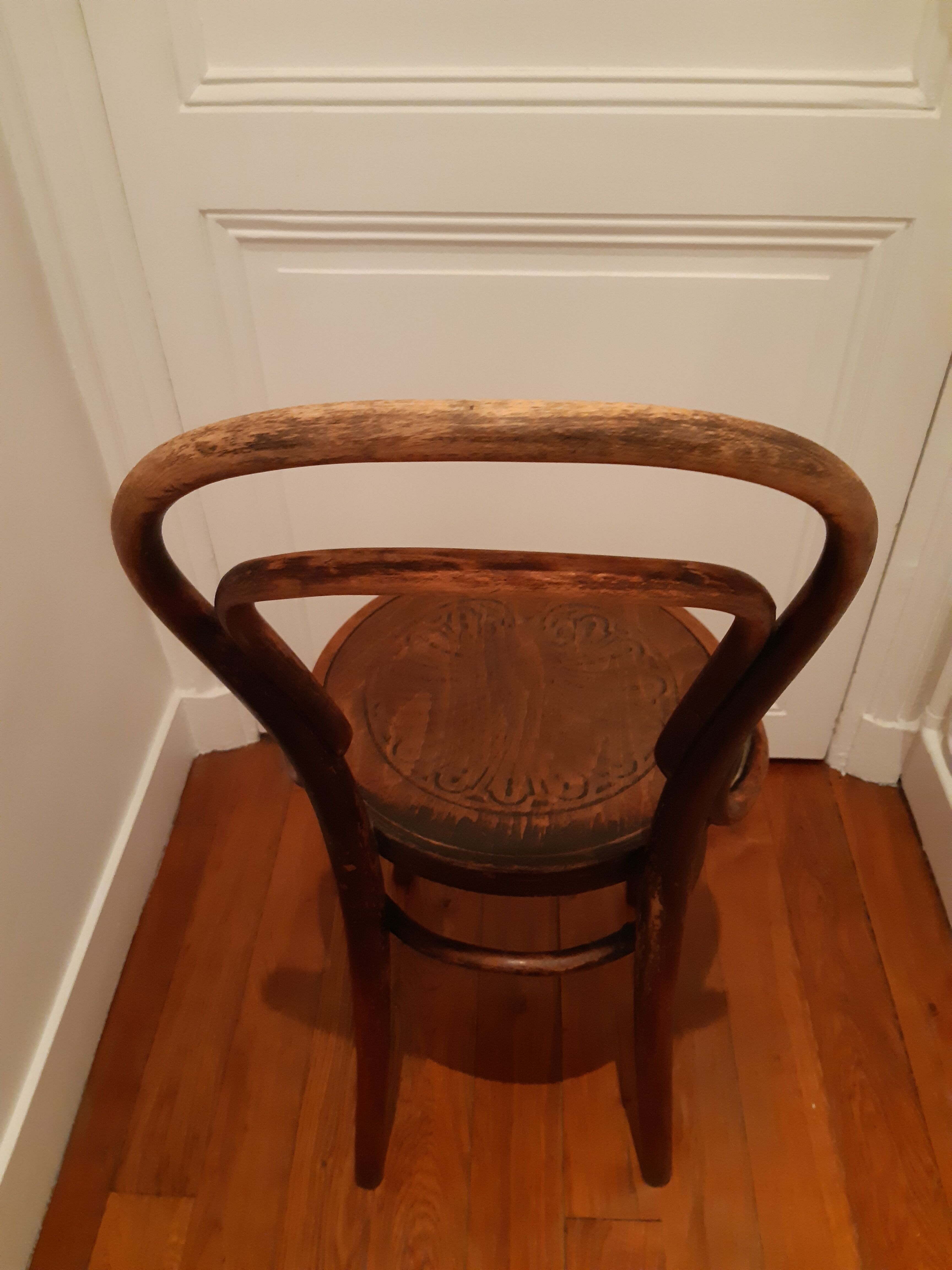 Lot of 2 bistro chairs