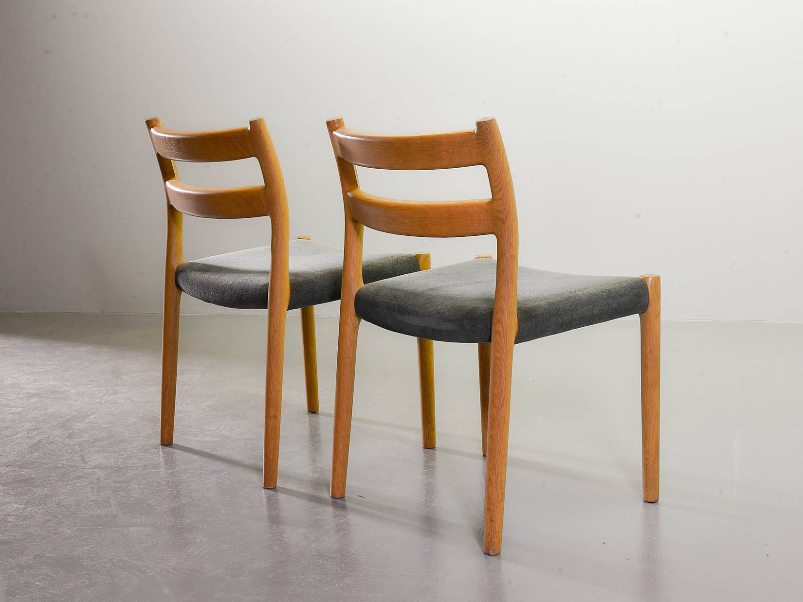 Niels Otto Moller Dining Chairs Model 84 Solid Beech Wood with Grey Velvet