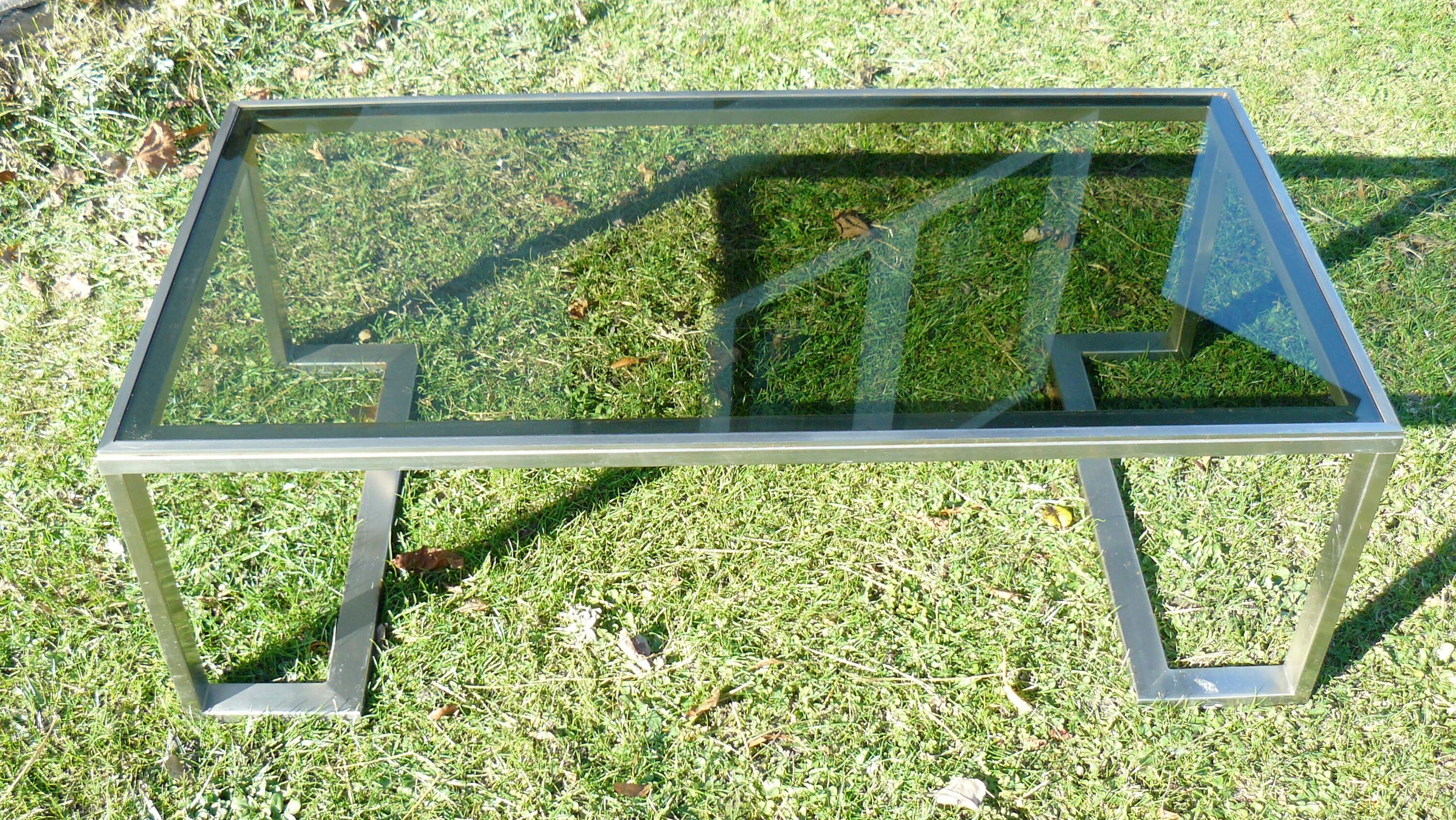 Table basse 1960 métal et verre fumé