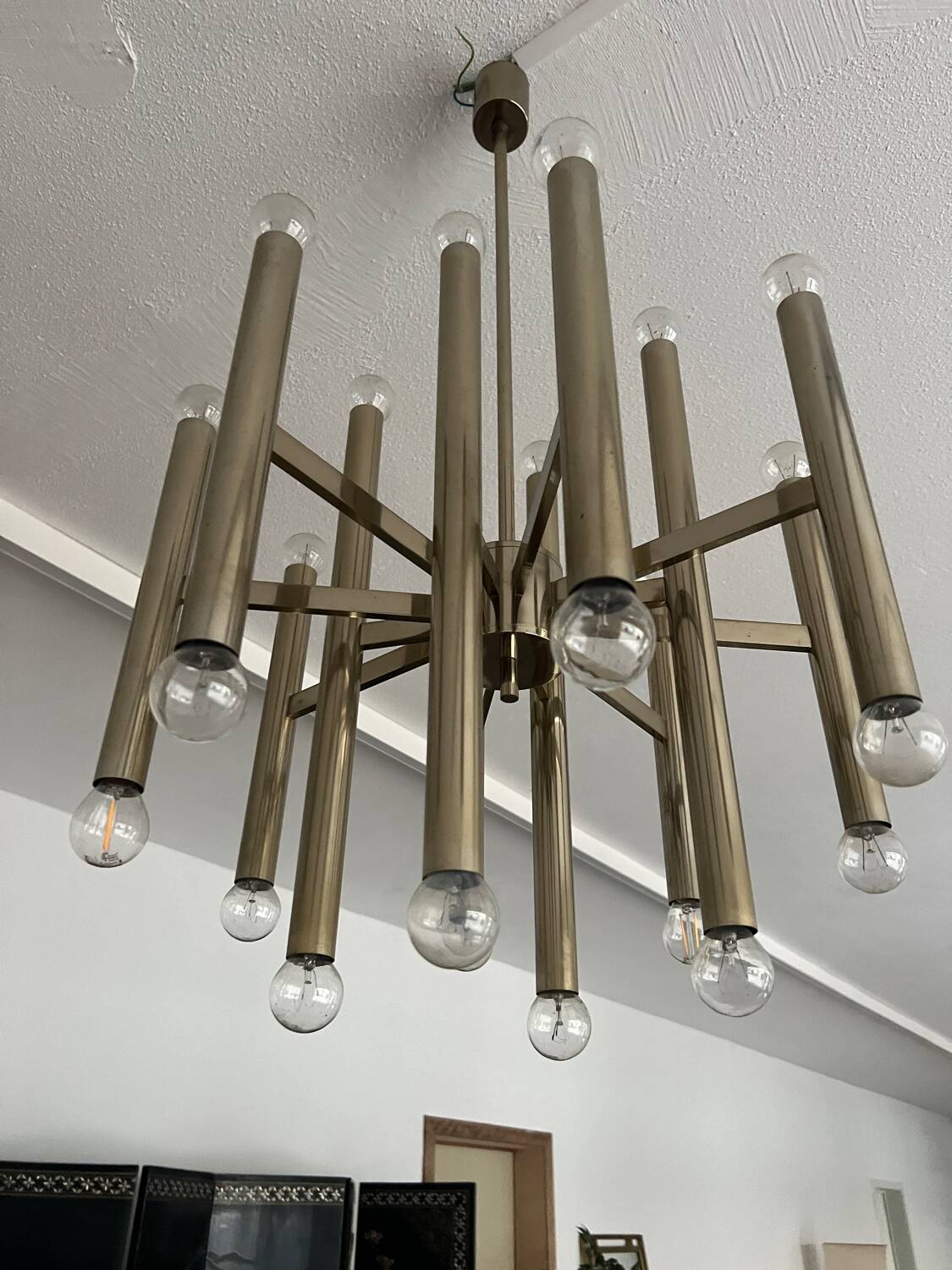 Grand lustre tubulaire Sciolari en laiton, Italie années 1960