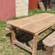 Table de ferme et ses deux bancs