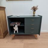 Vintage storage unit