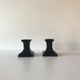 Paire de bougeoirs noirs