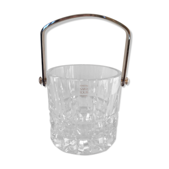 Ice bucket