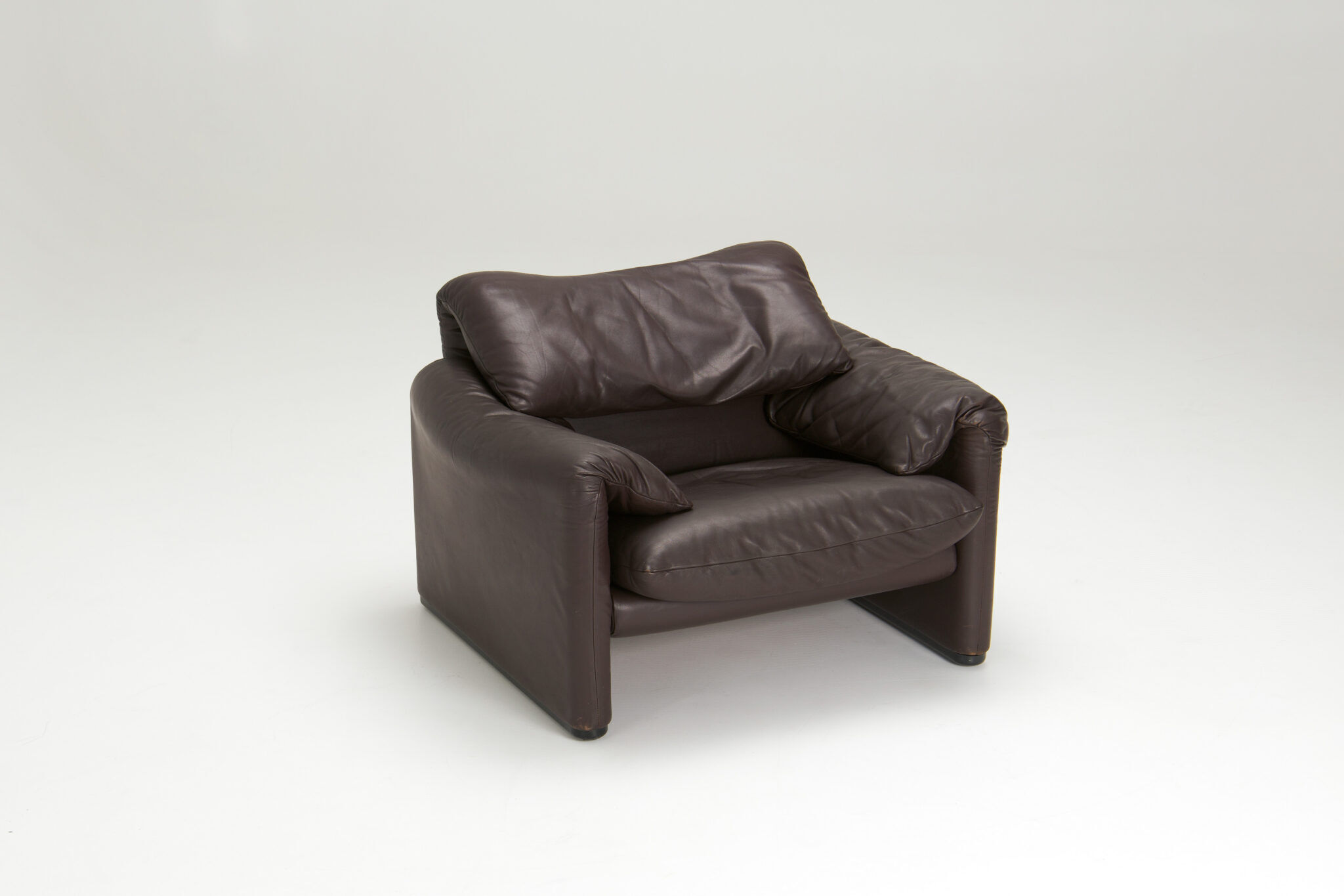 'Maralunga' armchair