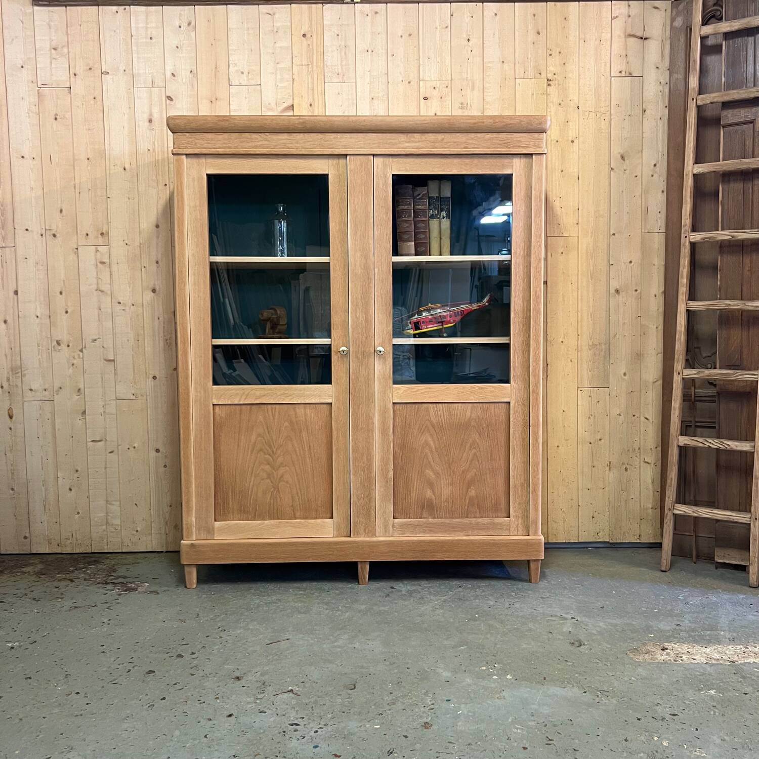 Vintage oak display case, removable