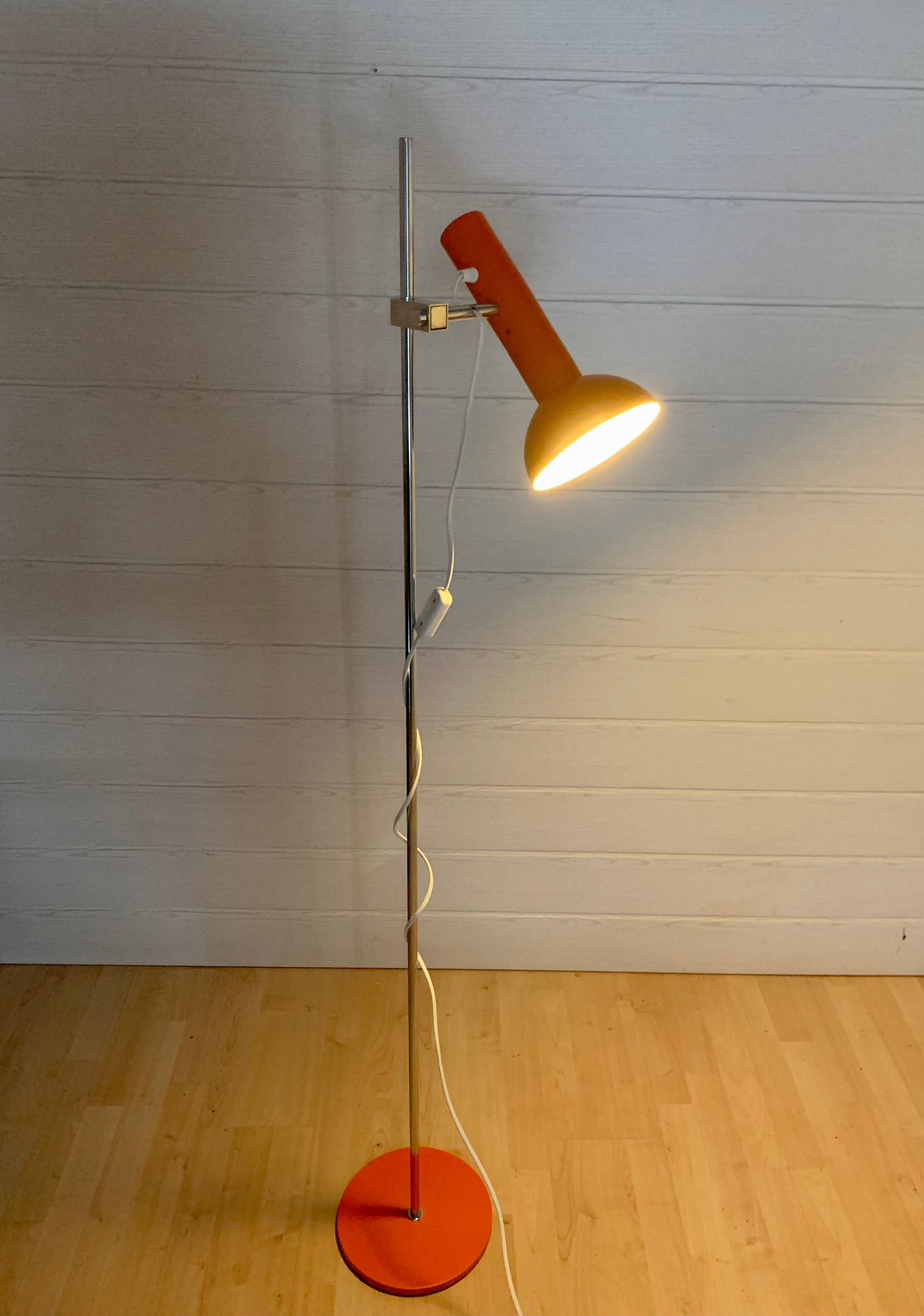 Vintage floor lamp a spot - 1970