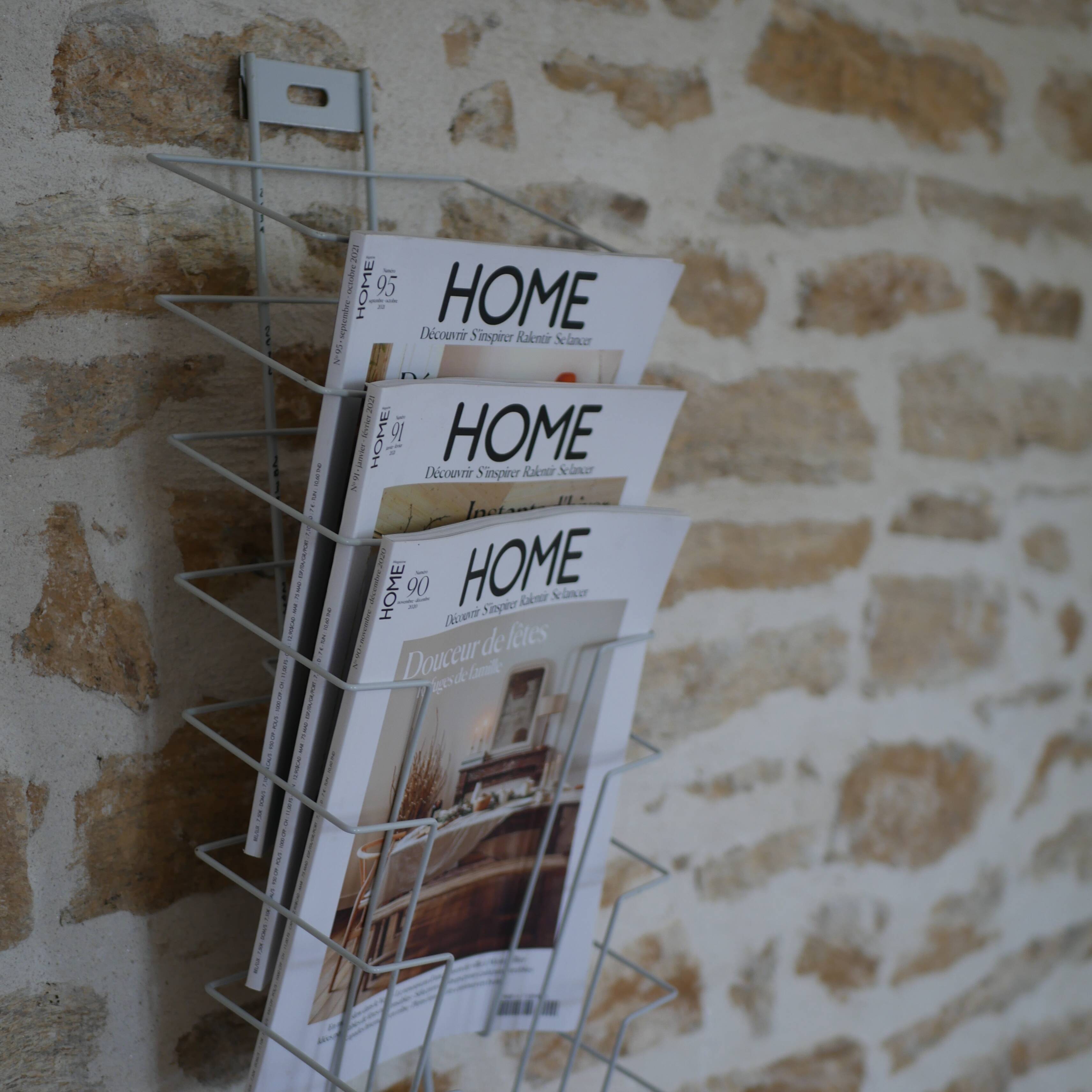 Metal wall magazine range