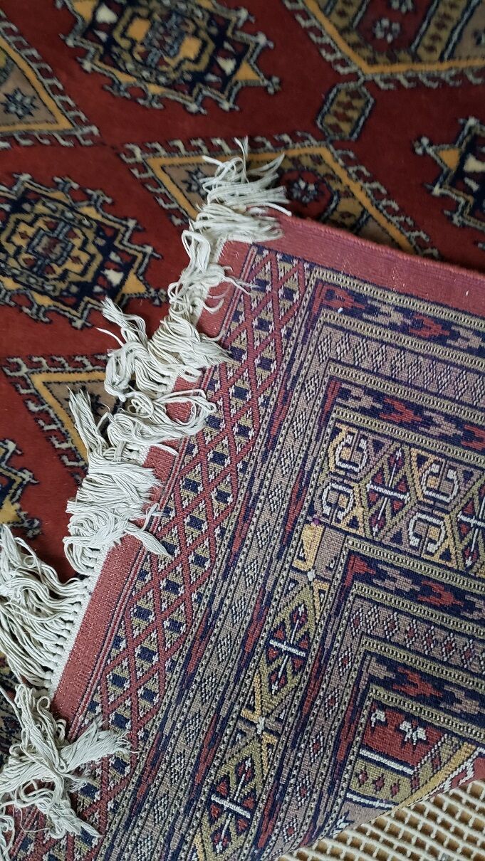 Hand-knotted wool carpet