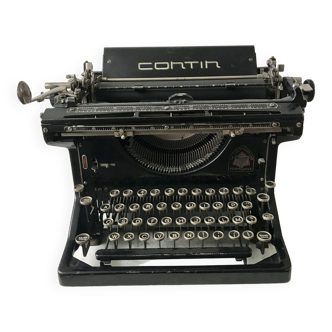 1920s contemporary typewriter