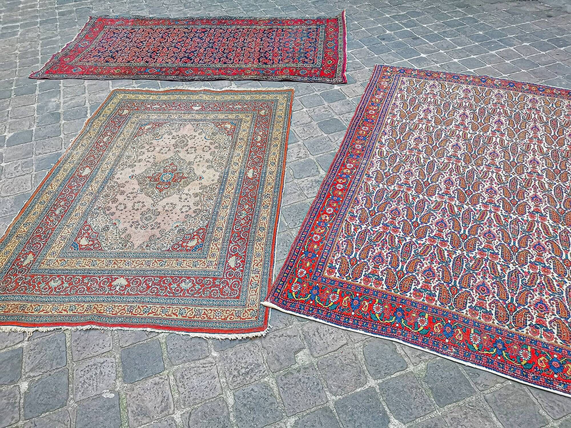 Ancient Persian Oriental rug handmade Tebriz 1.74 x 1.25 m