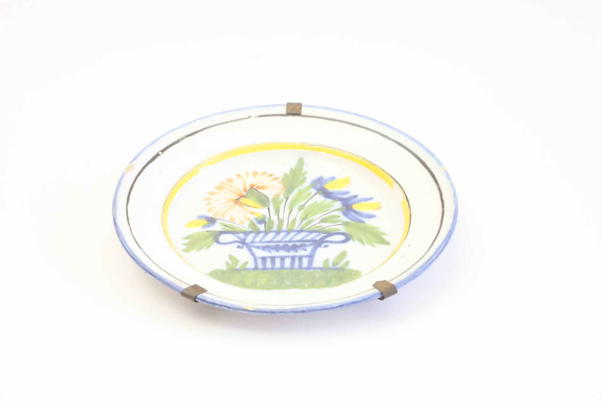Antique plate in faience, 19th