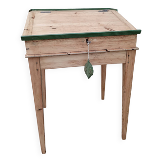 Writing desk