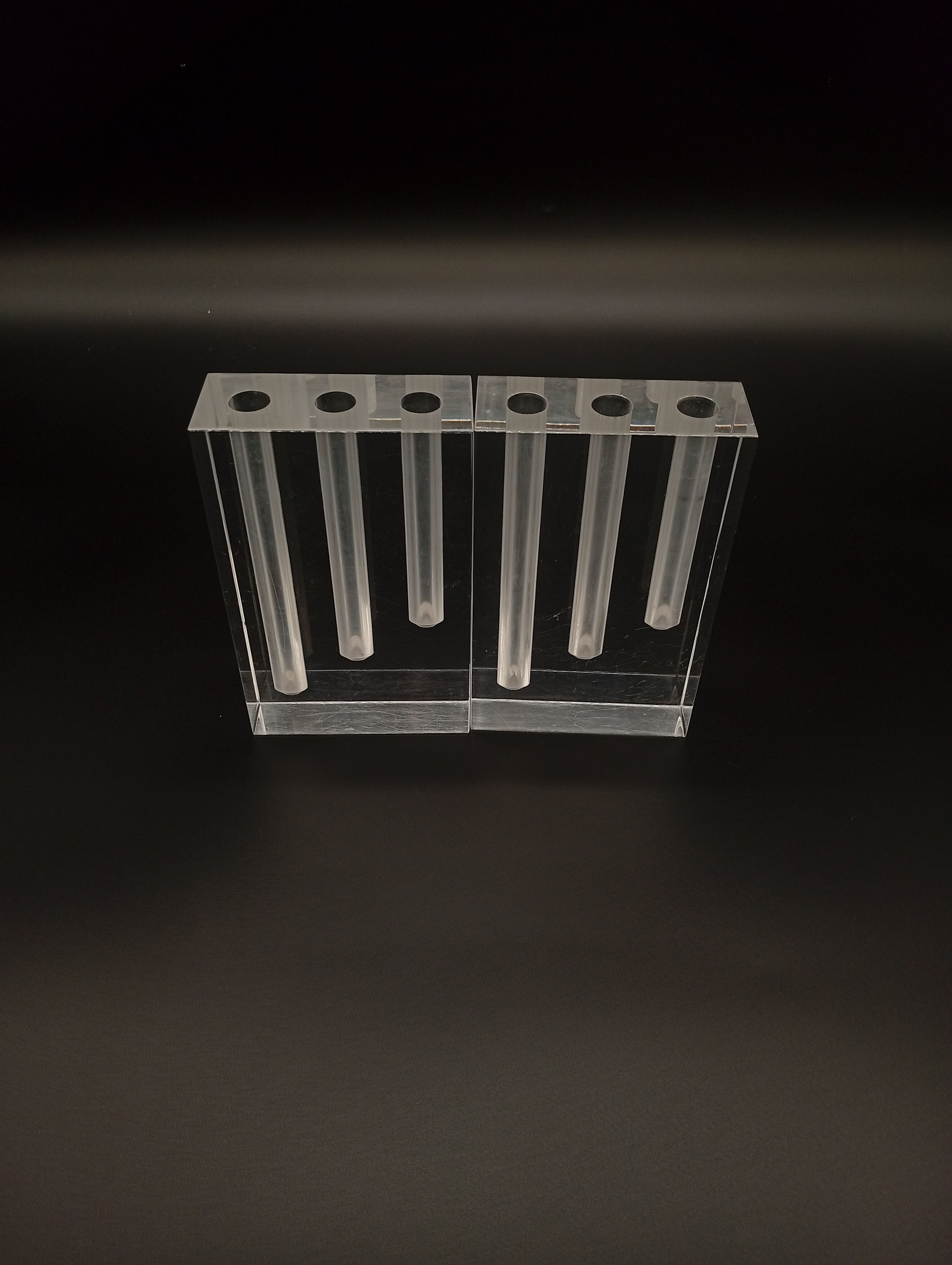 Duo Vase Bloc Résine Lucite Triple Cheminée Plexiglas Design Postmoderne