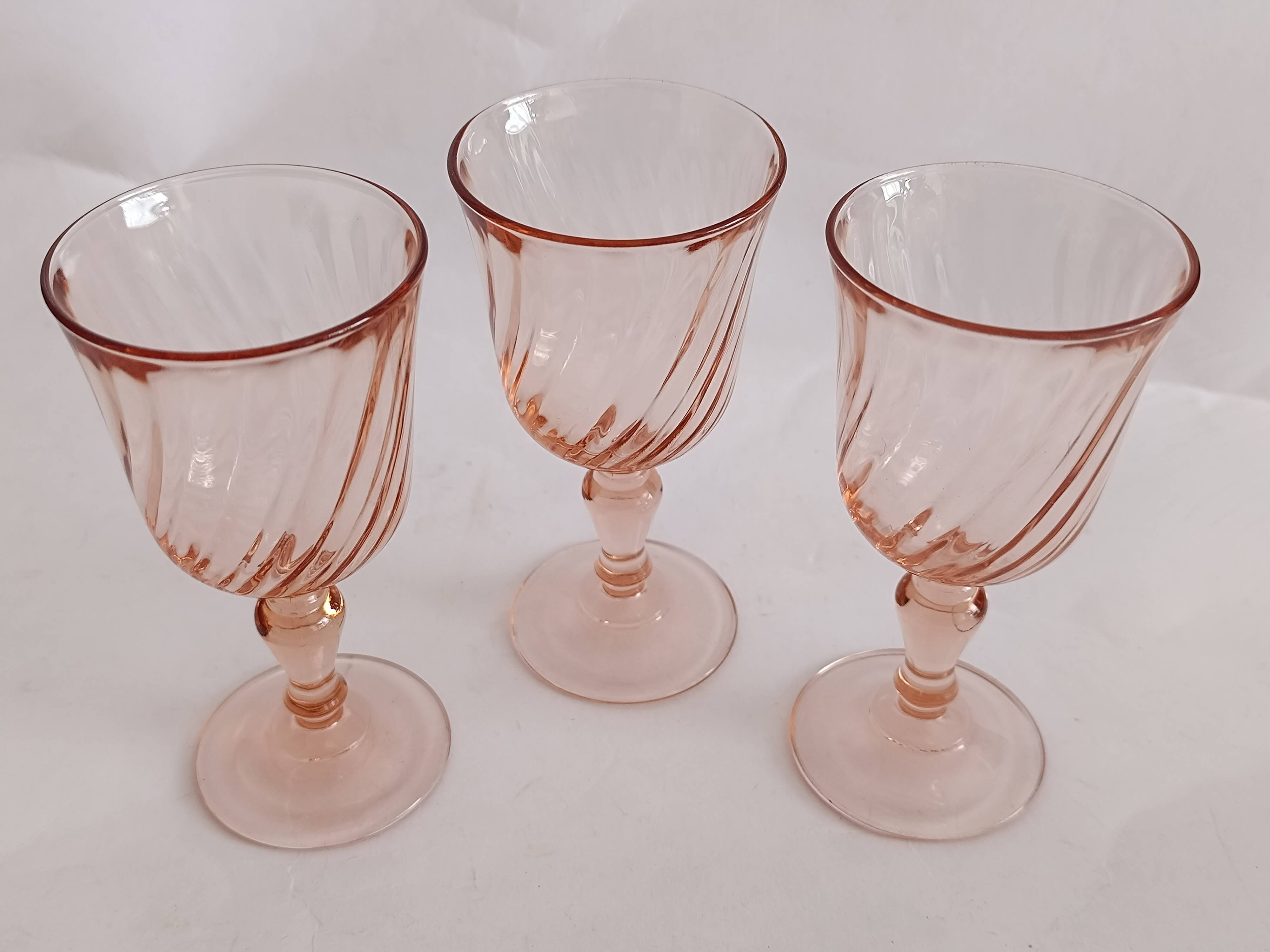 Luminarc Rosaline white wine glasses